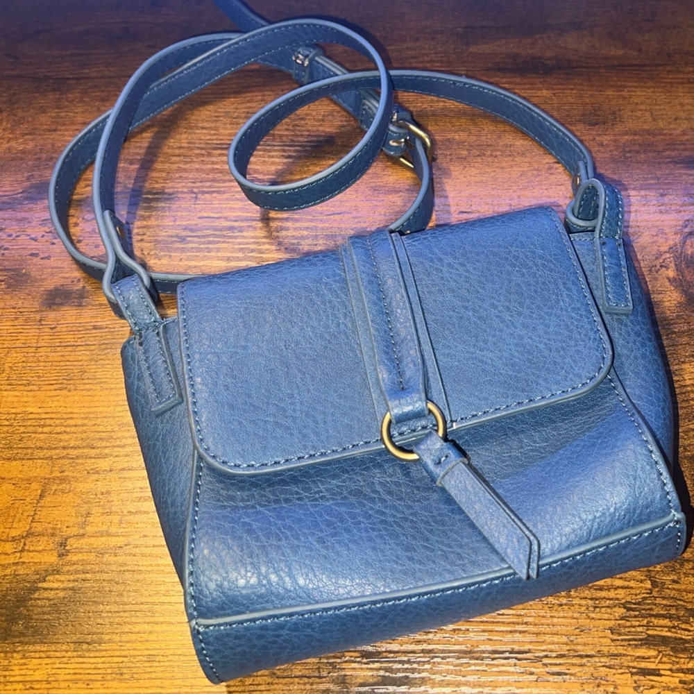 Market & Spruce Blue Crossbody Bag Gold Hardware Adjustable Strap